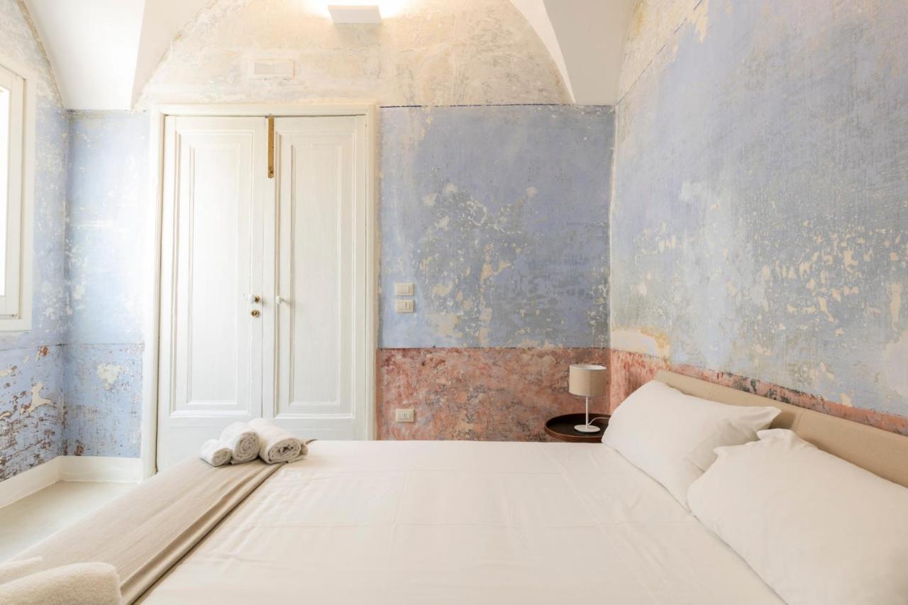 Palazzo Balsamo Bed & Breakfast Gallipoli Bagian luar foto