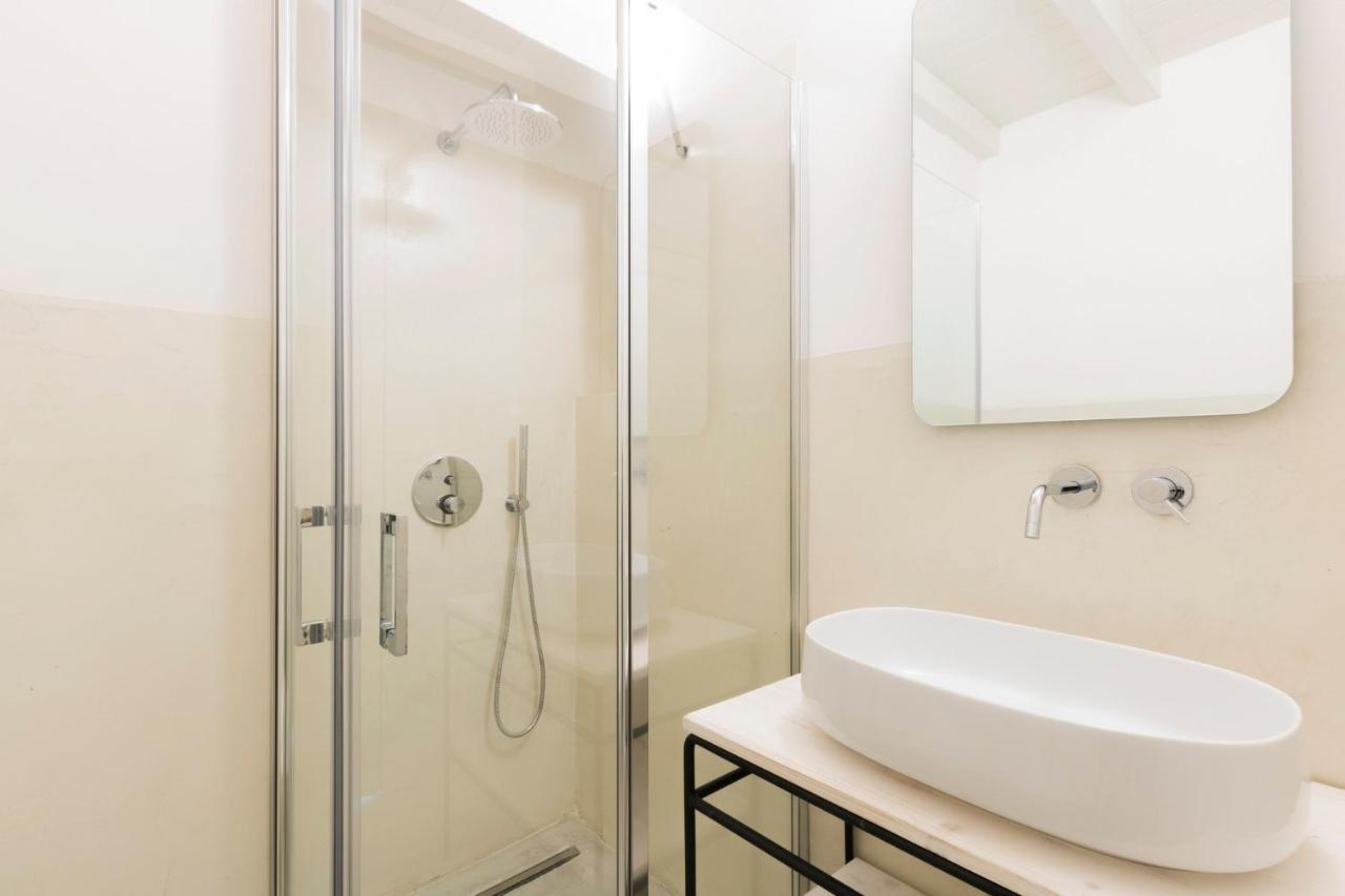 Palazzo Balsamo Bed & Breakfast Gallipoli Bagian luar foto