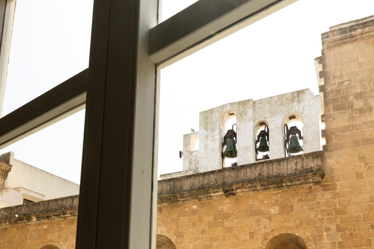 Palazzo Balsamo Bed & Breakfast Gallipoli Bagian luar foto