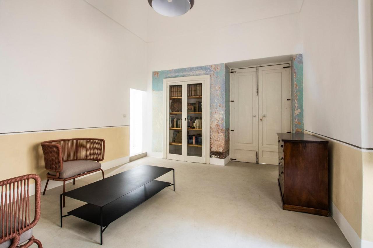 Palazzo Balsamo Bed & Breakfast Gallipoli Bagian luar foto